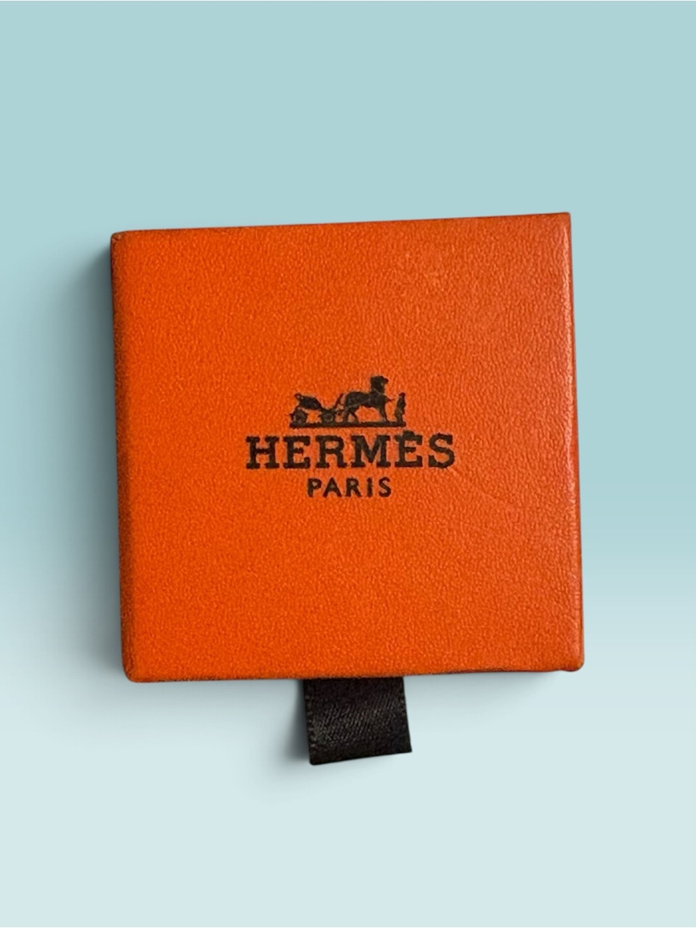 Hermes Ring Box 2x2x1.25 Empty Box